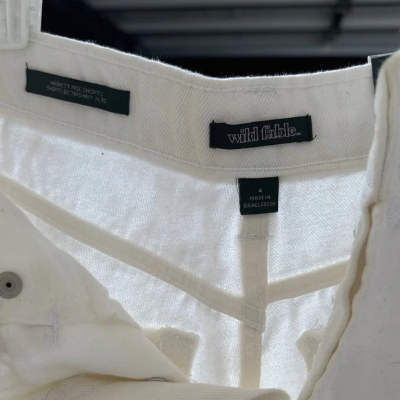 Wild Fable Cream Frayed Jean Shorts - Picture 2 of 3